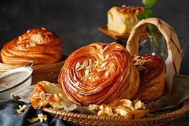 北欧游戏巨头豪购桌游大厂，IP整合推动实体游戏经济